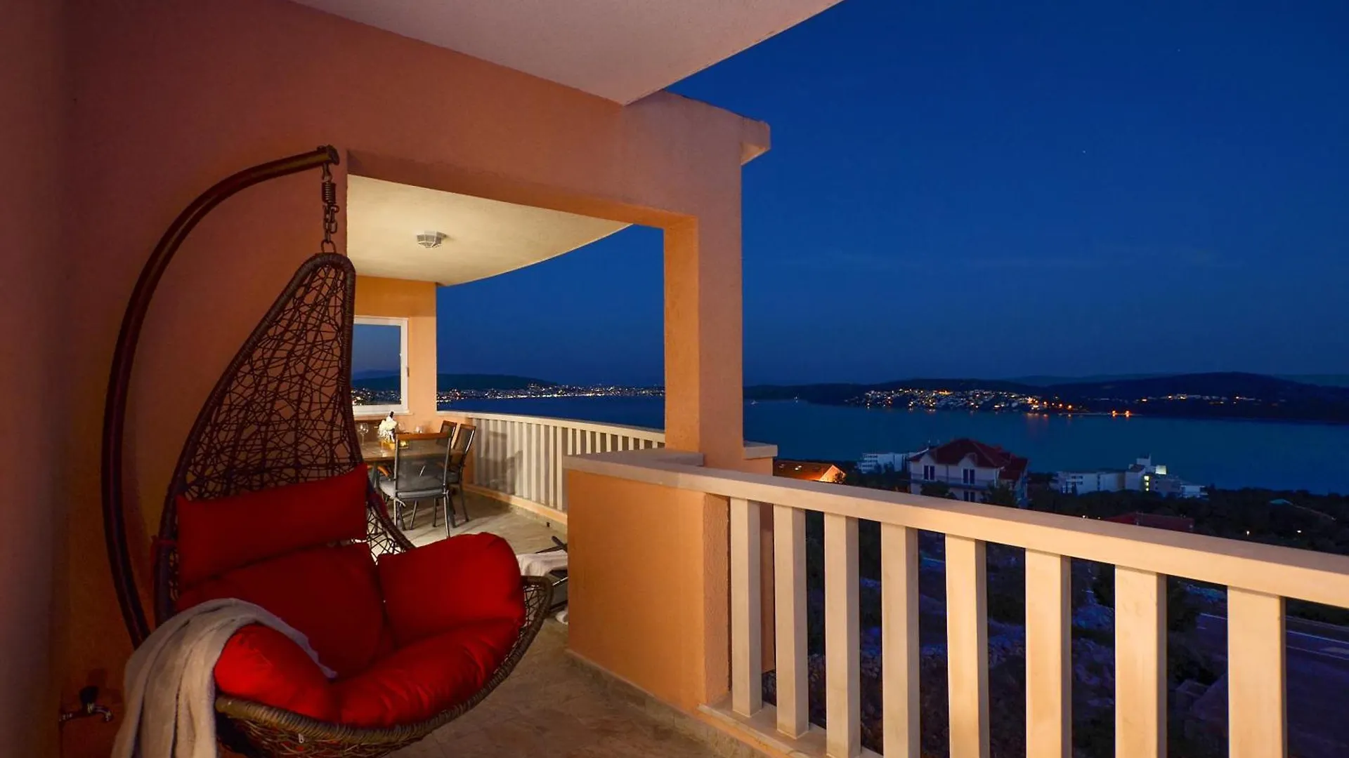 Apartment Elza Trogir 0*,