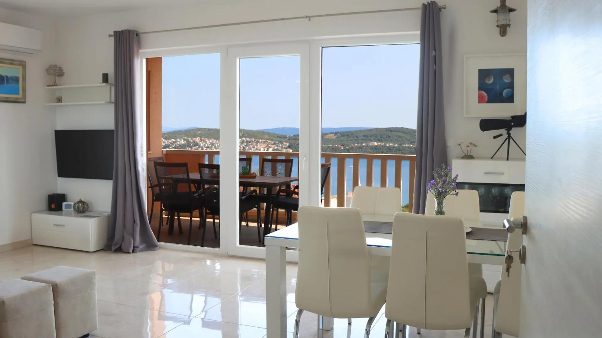 Apartment Elza Trogir 0*,  Croatia